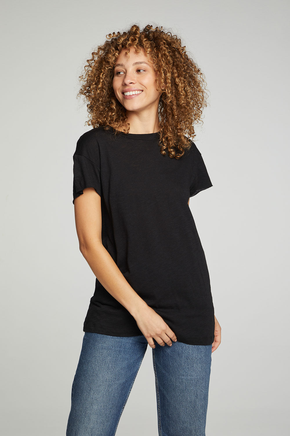 Chaser-Oversized-Tee-Black-Front-02