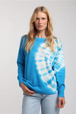 Load image into Gallery viewer, Quinn-Layla-Cashmere-Tie-Dye-Axure-Blue-Front
