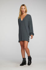 Load image into Gallery viewer, chaser-coda-tunic-charcoal-front-pose
