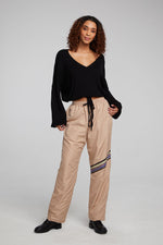 Load image into Gallery viewer, chaser-diamond-deep-black-long-sleeve-sweater-front-01
