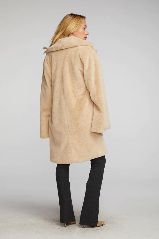 chaser-westminster-faux-fur-coat-back