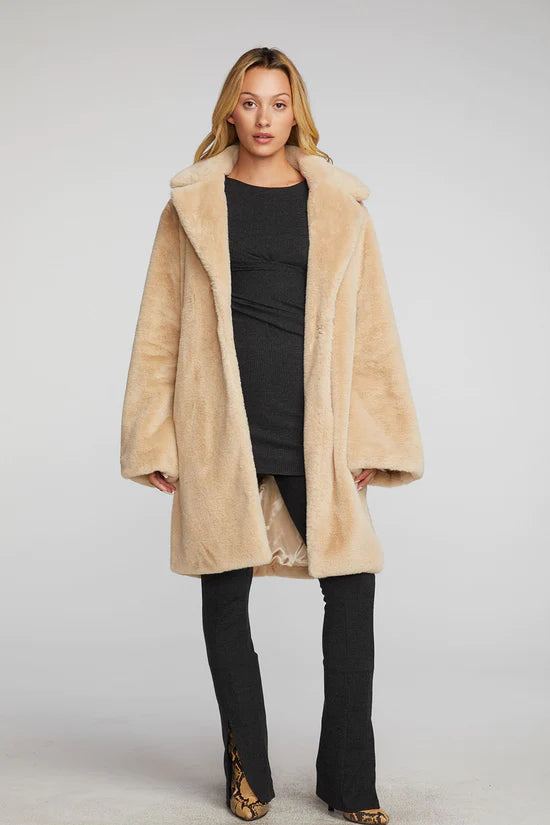 chaser-westminster-faux-fur-coat-front