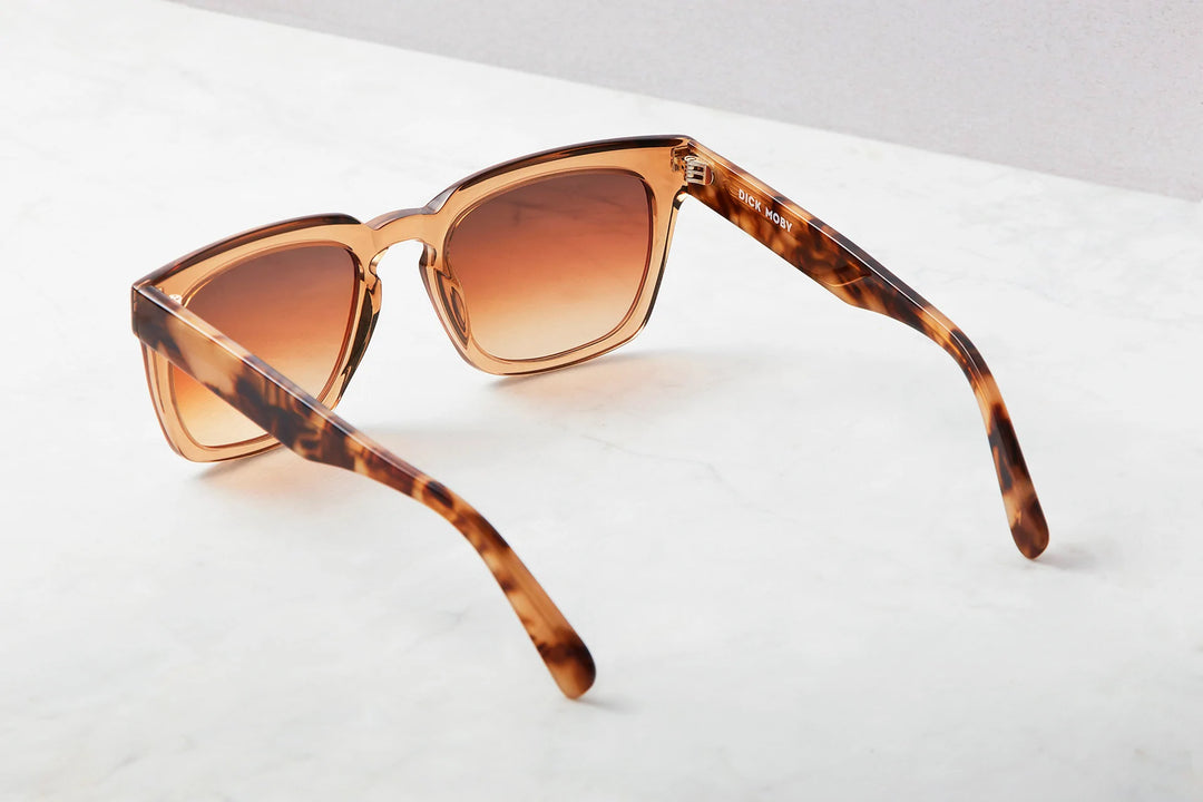 dick-moby-prague-unisex-sunglasses-havana-honey-back